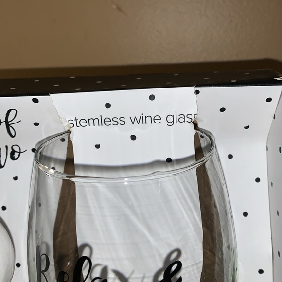 😎 HOME ESSENTIALS Gift Set: Rise & Shine Mug + Relax & Unwind Glass NIB - Picture 13 of 15